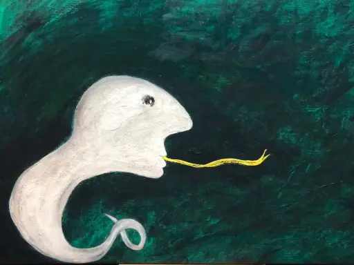 Creatura bianca con lingua gialla su sfondo verde scuro. Forse le stelle marine hanno il cervello, ma questa creatura sembra pensierosa.